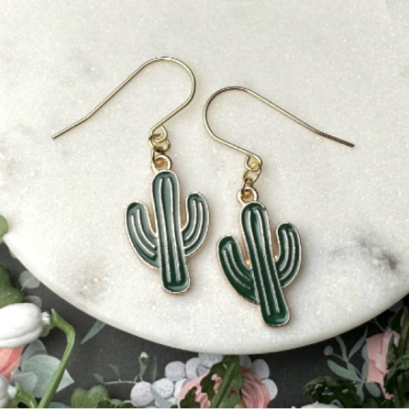Jewelry - NWT - Saguaro Cactus Metal Single Sided Dangle Earrings Green & Gold